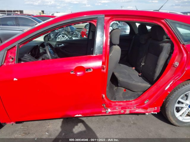 1FADP3K26GL272662 Ford FOCUS SE