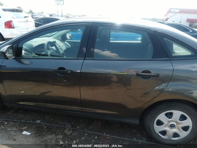 2018 FORD FOCUS S VIN: 1FADP3E20JL311507
