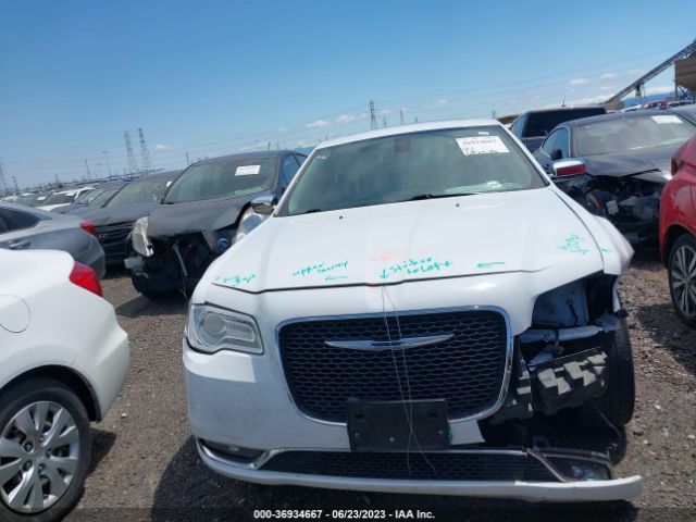 Chrysler 300 300c 2016 2C3CCAEG3GH147732 Image 13