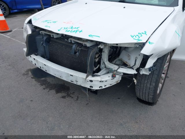 Chrysler 300 300c 2016 2C3CCAEG3GH147732 Image 6