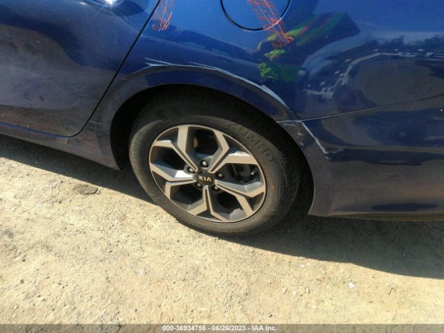 3KPF24AD8LE208894 KIA Forte Lxs