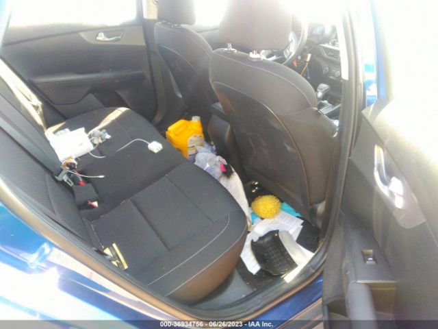 3KPF24AD8LE208894 KIA Forte Lxs