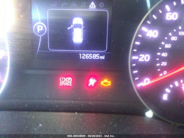 KNDPN3AC7J7372700 KIA Sportage Ex