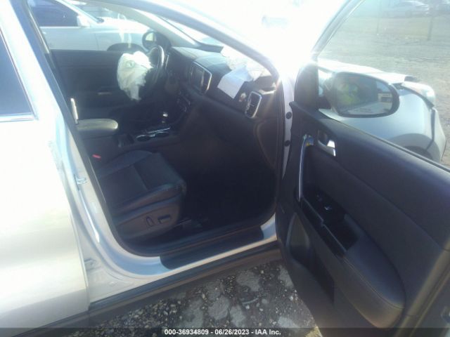 KNDPN3AC7J7372700 KIA Sportage Ex