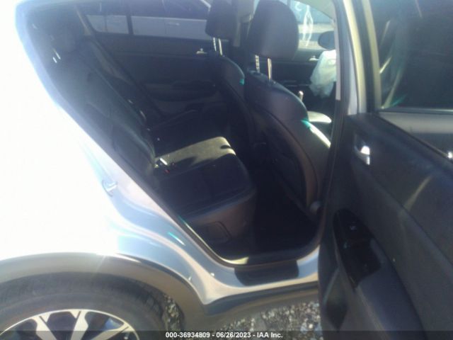KNDPN3AC7J7372700 KIA Sportage Ex