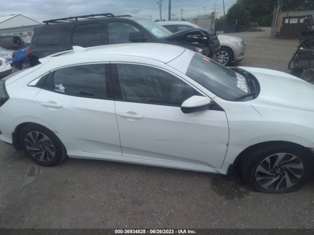 Honda Civic Hatchback Lx 2017 SHHFK7H20HU213674 Image 13