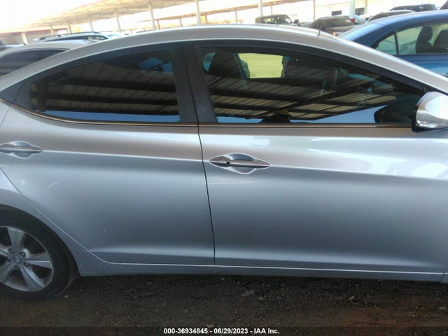 Hyundai Elantra Value Edition 2016 5NPDH4AEXGH762504 Image 5