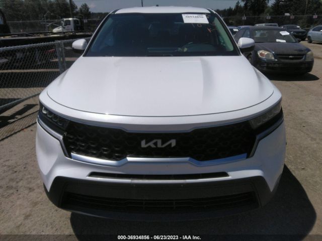 5XYRGDLC3NG077740 KIA SORENTO LX