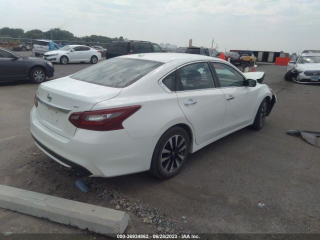 1N4AL3AP4JC296767 Nissan Altima 2.5 Sv