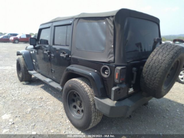 1C4BJWEG1EL110656 Jeep Wrangler Unlimited Sahara
