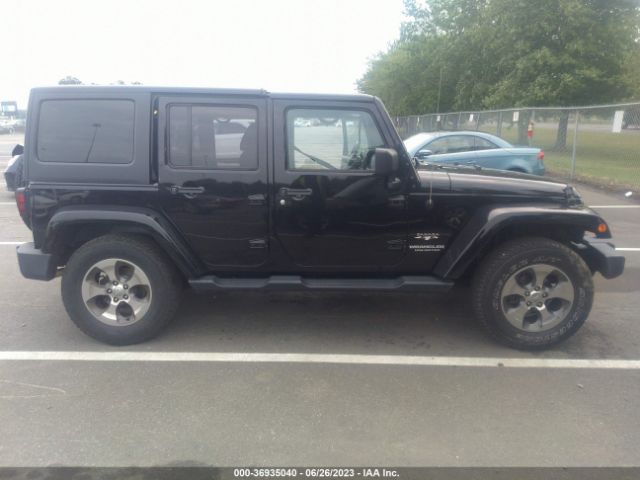 1C4BJWEG4HL747481 Jeep Wrangler Unlimited Sahara