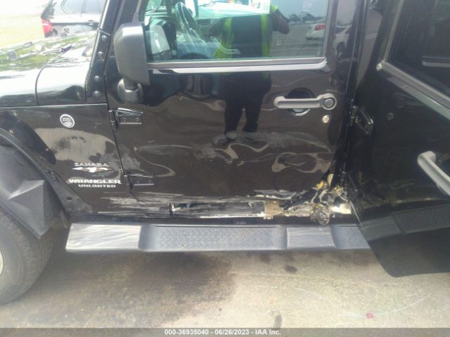 1C4BJWEG4HL747481 Jeep Wrangler Unlimited Sahara