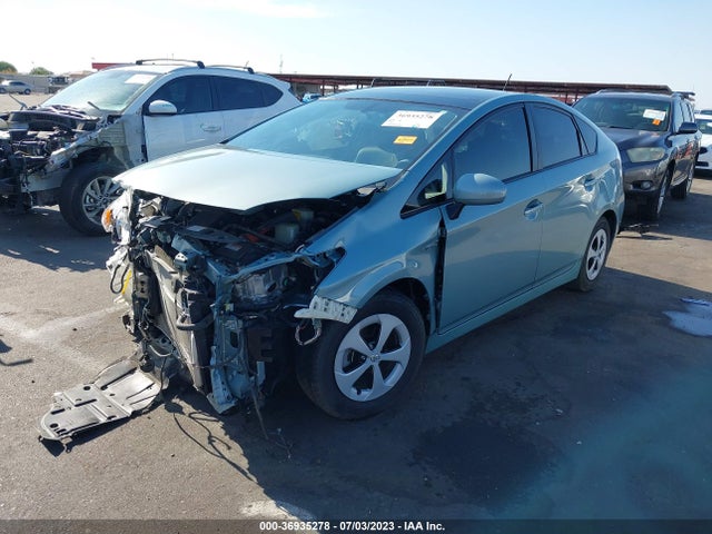 Toyota Prius Four 2015 JTDKN3DU2F1962909 Image 2