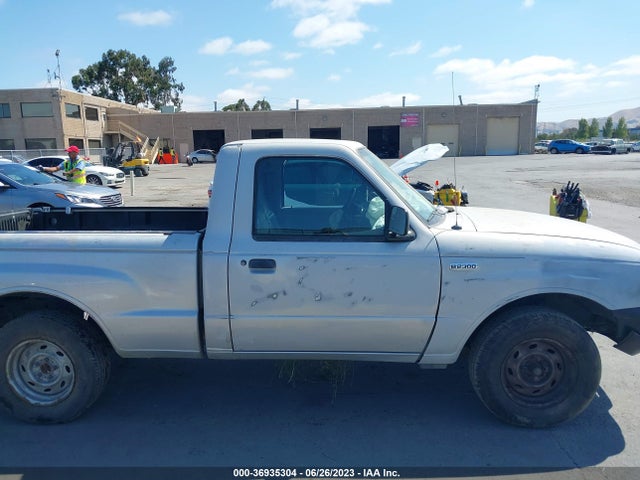 2002 MAZDA B-SERIES 2WD TRUCK SX VIN: 4F4YR12D62TM11278
