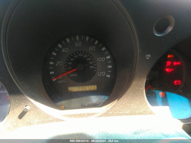 2002 NISSAN XTERRA XE VIN: 5N1ED28Y62C506428