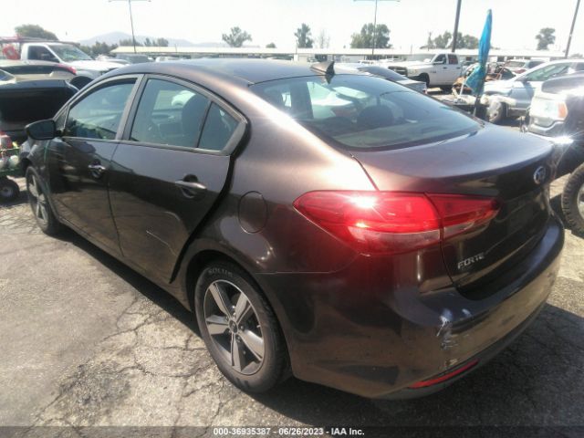 3KPFL4A70JE176897 KIA FORTE LX