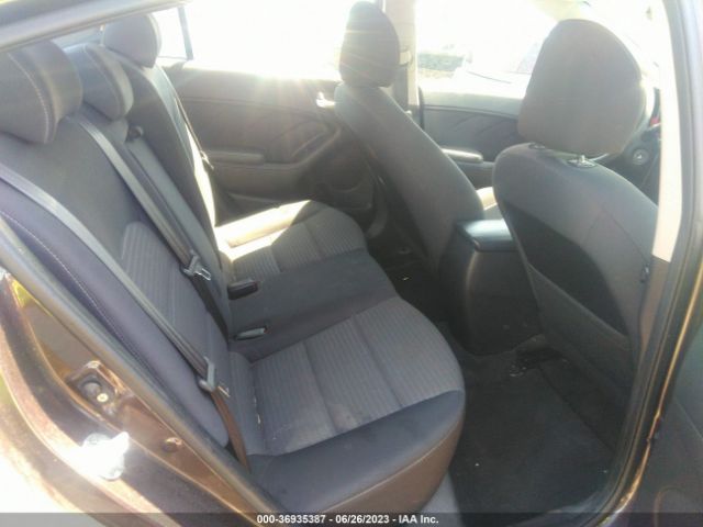 3KPFL4A70JE176897 KIA FORTE LX
