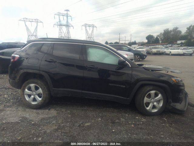 3C4NJDBB5NT140323 Jeep Compass Latitude