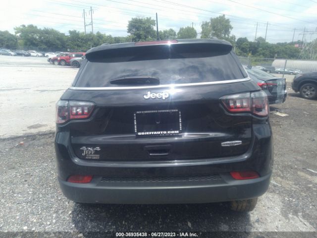 3C4NJDBB5NT140323 Jeep Compass Latitude