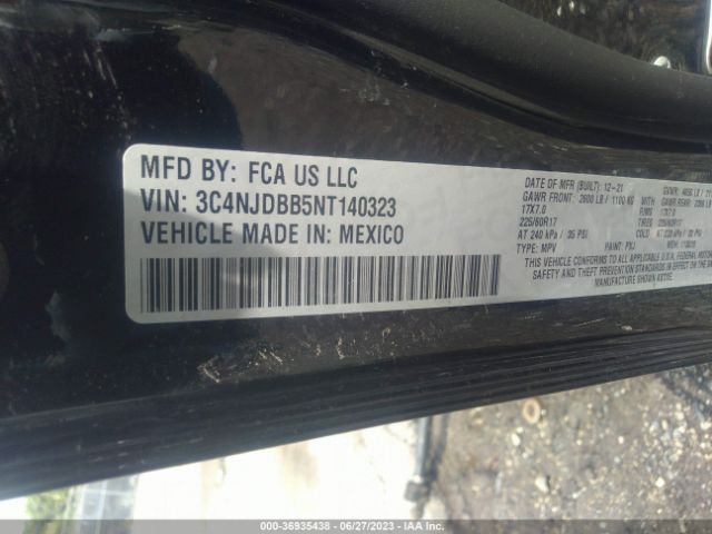 3C4NJDBB5NT140323 Jeep Compass Latitude