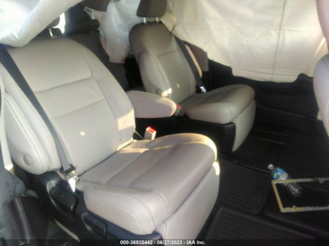 5TDYZ3DC3JS958160 Toyota Sienna Xle Auto Access