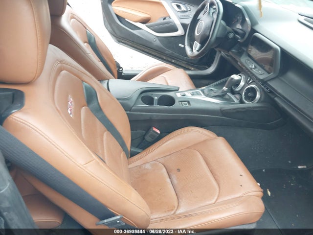 Chevrolet CAMARO 2SS 2017 1G1FH1R78H0117810 Image 6