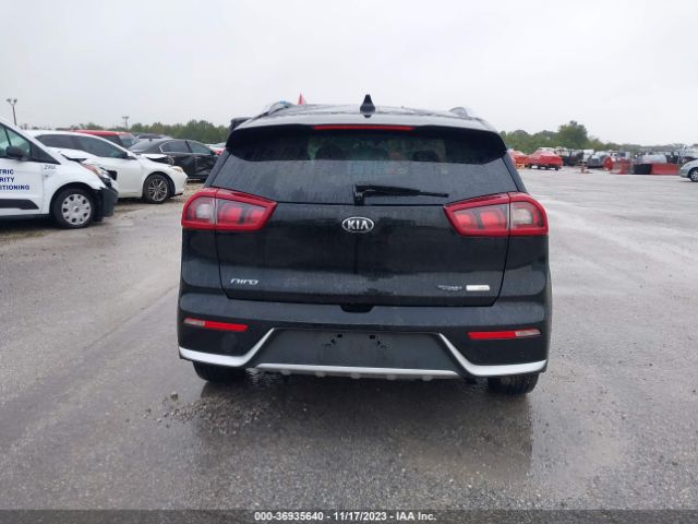 KNDCB3LC6K5219467 KIA NIRO LX