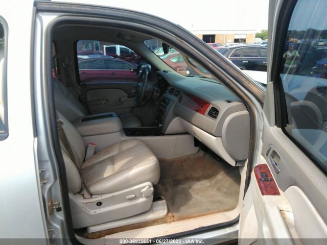 1GKS1KE01ER151740 GMC Yukon Xl Slt