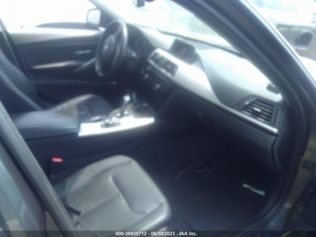 WBA3C3C5XEPV90247 BMW 3 Series 320i Xdrive