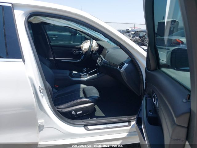 3MW5R1J04M8C04521 BMW 3 Series 330i