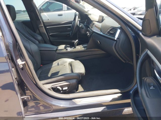 WBA8B9G35HNU53009 BMW 3 Series 330i