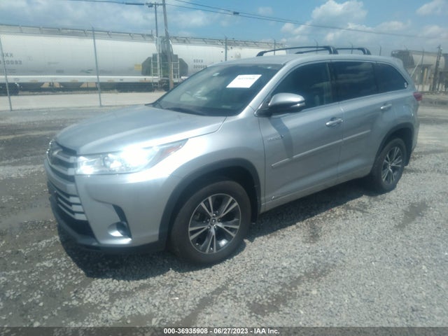 Toyota Highlander Hybrid Le 2017 5TDBGRFH1HS024113 Image 2