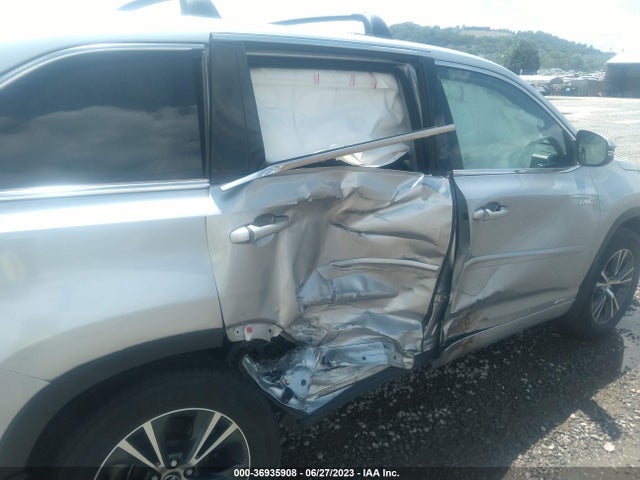 Toyota Highlander Hybrid Le 2017 5TDBGRFH1HS024113 Image 6