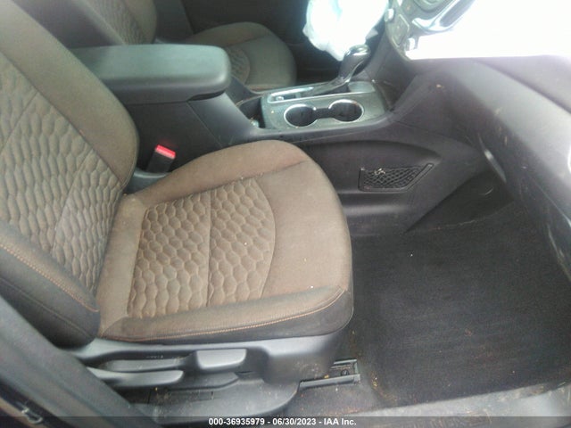2018 CHEVROLET EQUINOX LT VIN: 3GNAXJEV5JS530184