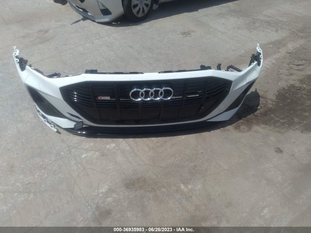 2022 Audi e-tron, VIN: WA12ABGE1NB042783