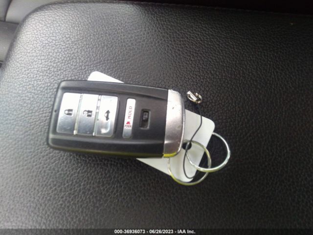 19UDE2F47JA006531 Acura Ilx Special Edition