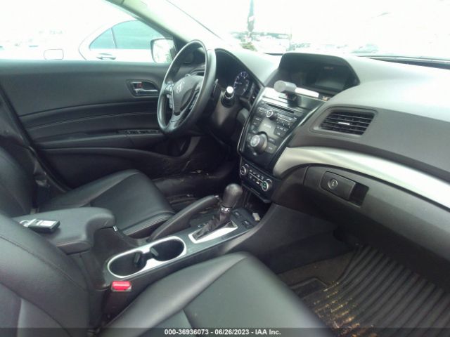 19UDE2F47JA006531 Acura Ilx Special Edition
