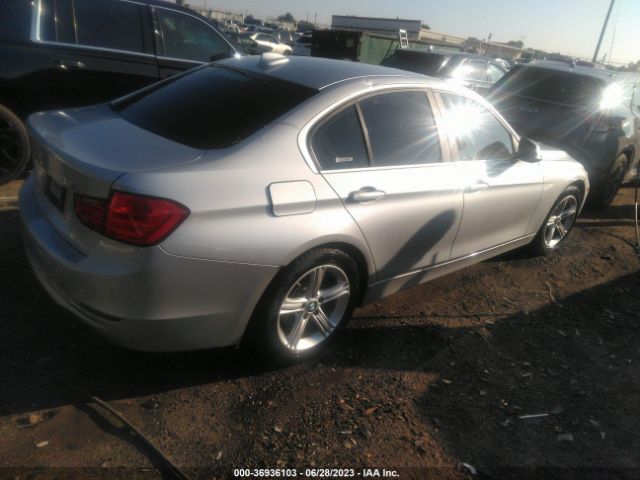 WBA3C1C59FK118298 BMW 3 Series 328i