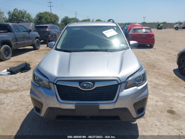 JF2SKAGC7KH401186 Subaru Forester Premium