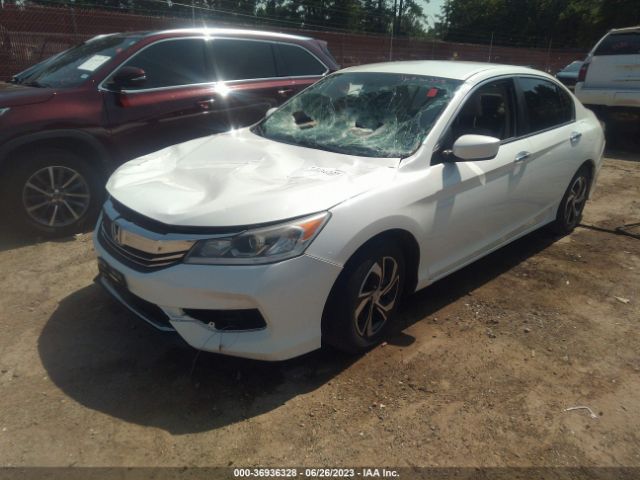 1HGCR2F32HA042628 Honda Accord Sedan Lx