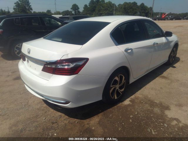 1HGCR2F32HA042628 Honda Accord Sedan Lx