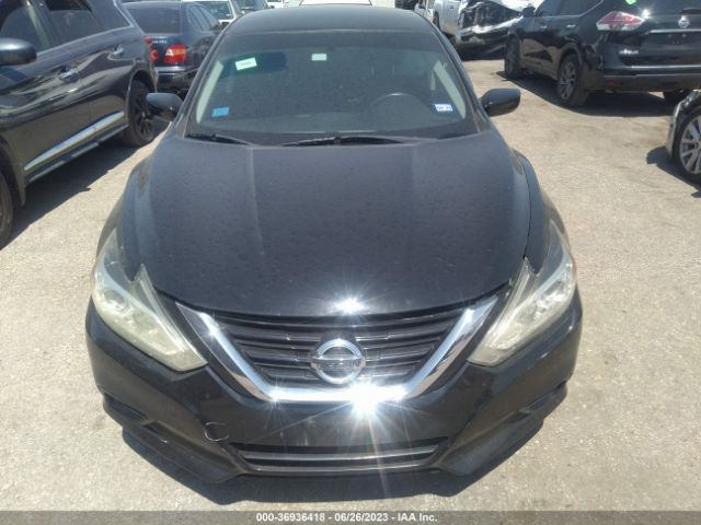 1N4AL3APXJC233043 Nissan Altima 2.5 Sr