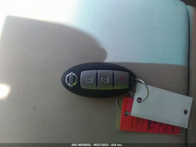 5N1AR2MN5EC731780 Nissan Pathfinder S