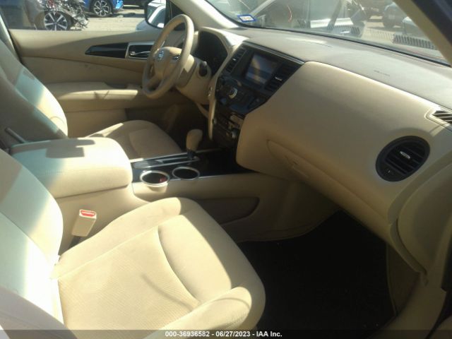 5N1AR2MN5EC731780 Nissan Pathfinder S
