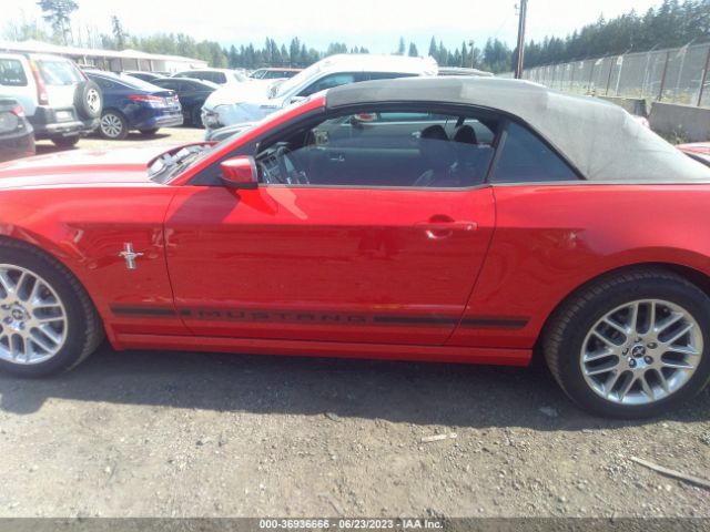 1ZVBP8EM3E5322119 Ford Mustang V6