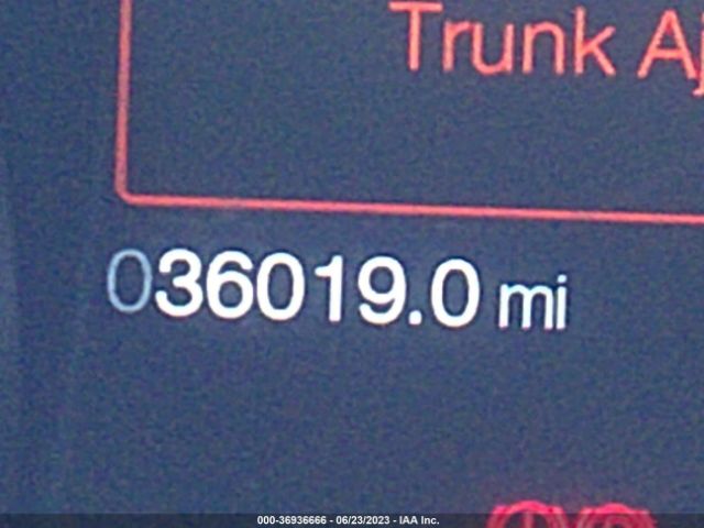 1ZVBP8EM3E5322119 Ford Mustang V6