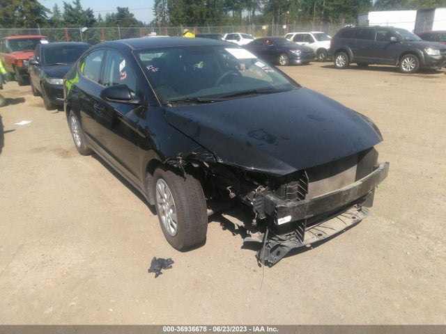 Hyundai ELANTRA SE 2018 5NPD74LF2JH330165 zdjęcie główne