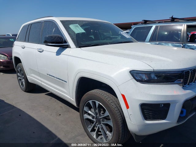 2022 Jeep Grand Cherokee, VIN: 1C4RJYD64N8756358