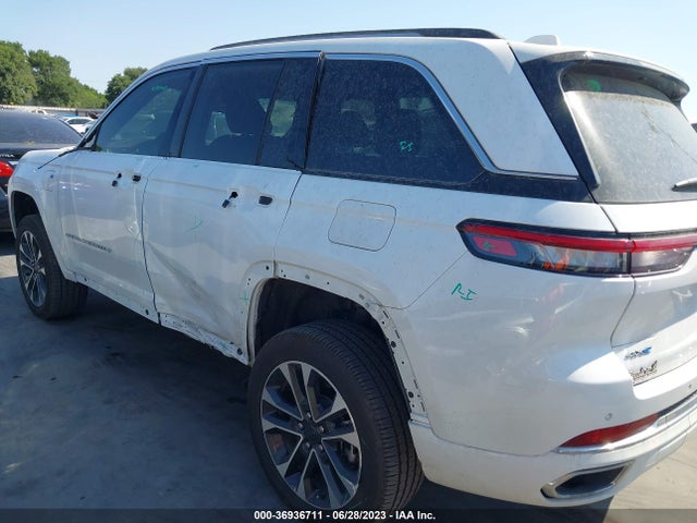 2022 Jeep Grand Cherokee, VIN: 1C4RJYD64N8756358