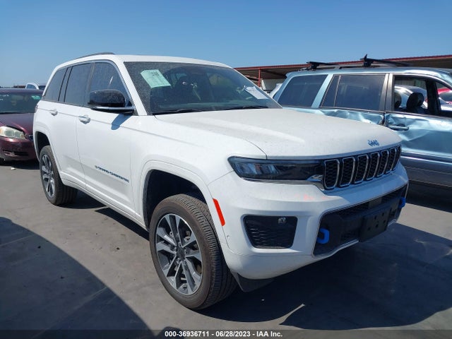 2022 Jeep Grand Cherokee, VIN: 1C4RJYD64N8756358